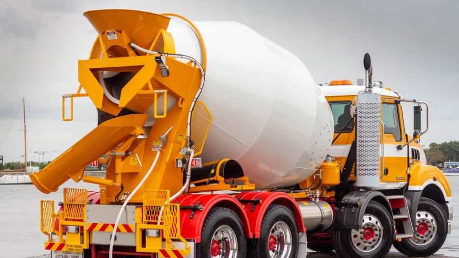 خلاط مسار Rad: إنتاج خلاط مضخة مربع التروس في Saveh Tehran
